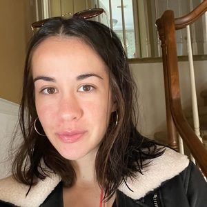 Meet your Posher, Amelia